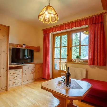 Dom wakacyjny With 2 Bedrooms