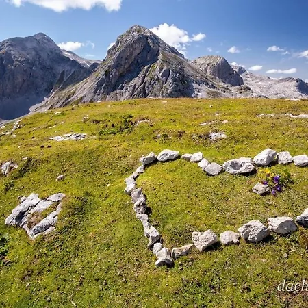 With 2 Bedrooms Holiday home