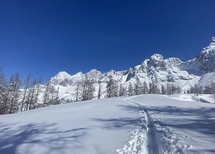 With 2 Bedrooms Дом отдыха